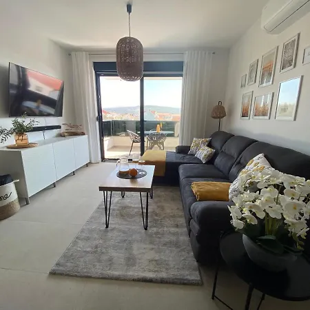 Apartment Agnes With 63 M2 Rooftop Terrace, Grill And Pool